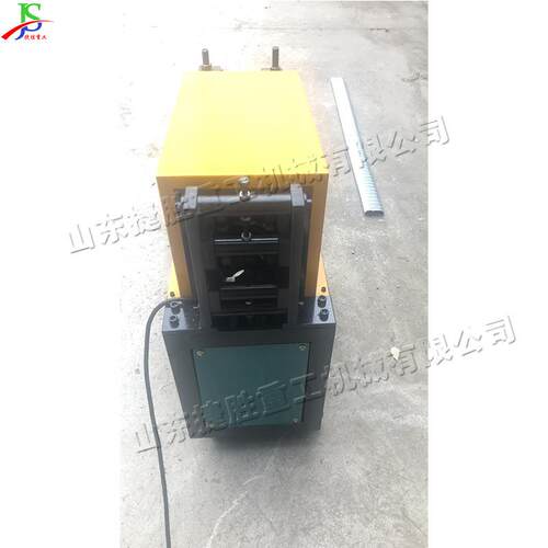 波纹管制管机 78mm钢带宽度螺旋波纹管卷管机 建筑用200型卷管机