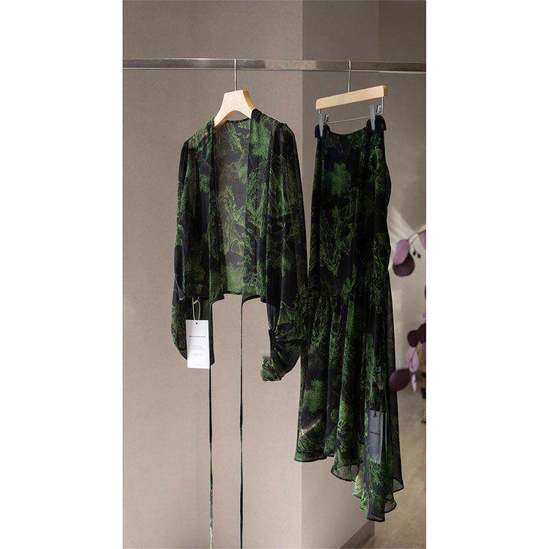 小众不撞款高级感风情万种新中式国风禅意绿色防晒开衫套装裙夏季