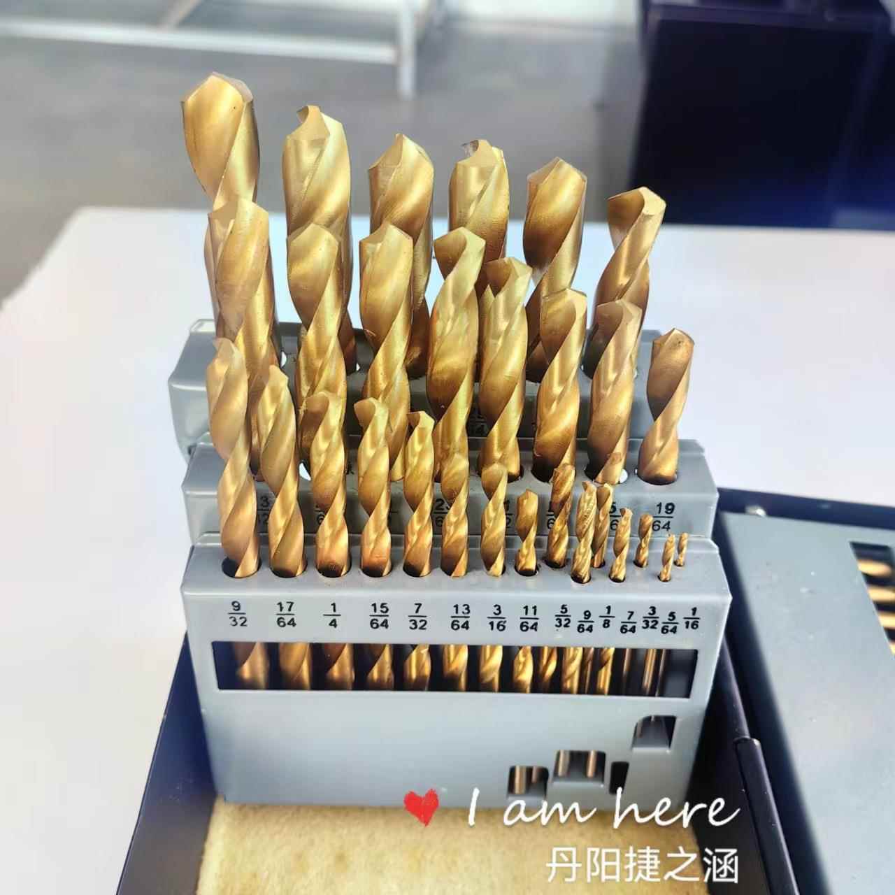 115件套镀钛麻柄花黑钻直c641铁钻盒装115p钻头