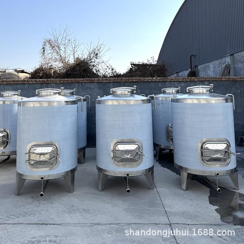 玉米酒恒温发酵罐葡萄酒桑葚酒酶解罐立式不锈钢存酒罐