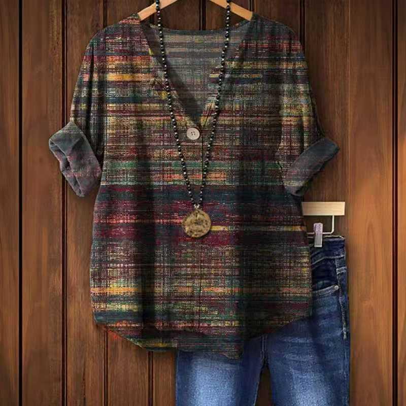 Clothing women's knitted long sleeved printed V-neck