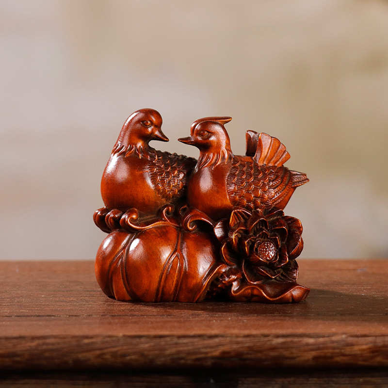 小叶黄杨木雕鸳鸯文玩男士木质手把件姻缘卧室床头工艺品新婚摆件