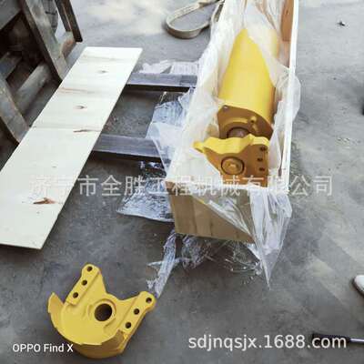 D65E-12推土机涨紧油缸加热器600-815-3811水箱207-30-54140