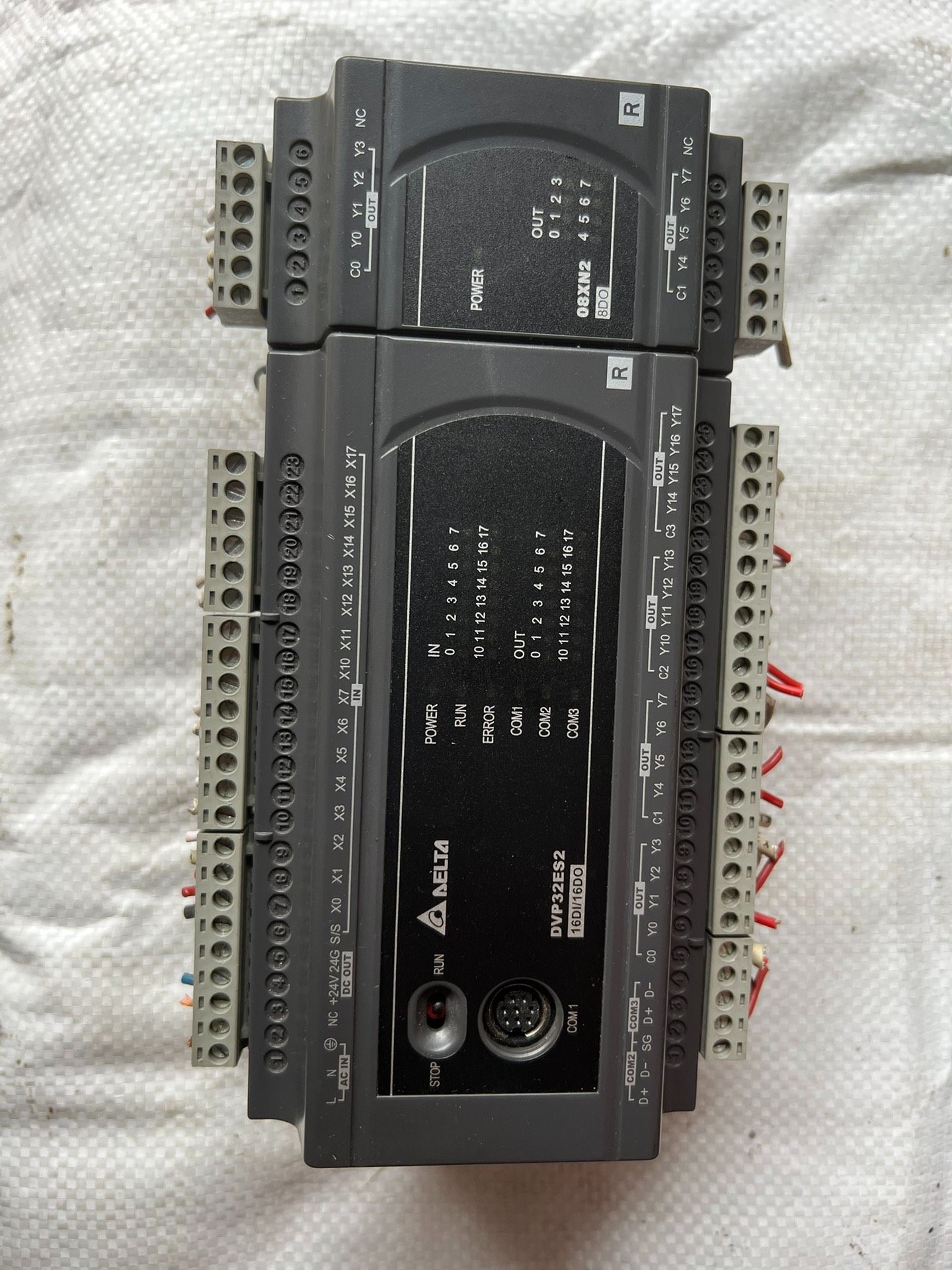 台达plc   DVP32ES200R带 扩展