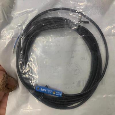 SICK西克磁性开关传感器RZTE-03ZUS-KW0订货号1048931全新原装