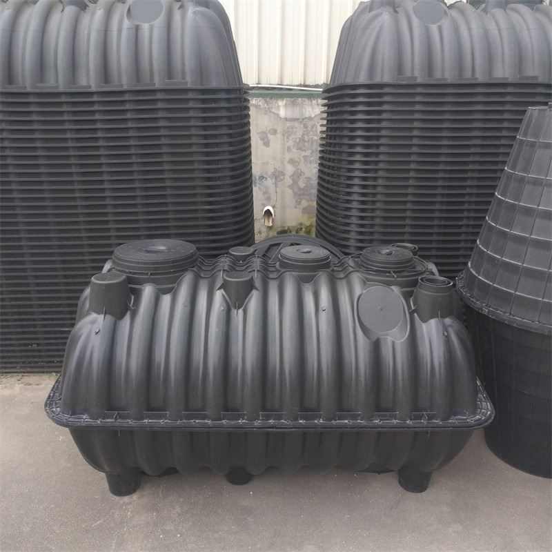 三格化粪池粪桶方5一体 塑料格式化. 用成品化粪池三 1化粪池内蒙