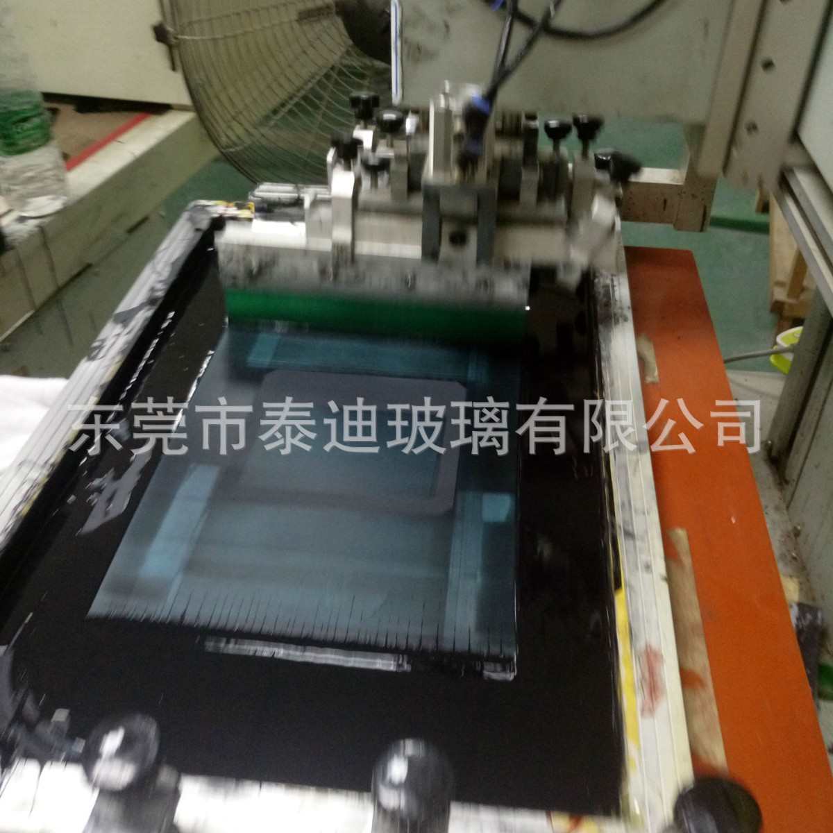 投光灯玻璃 黑色高温丝印灯具玻璃面板 照明面板钢化玻璃