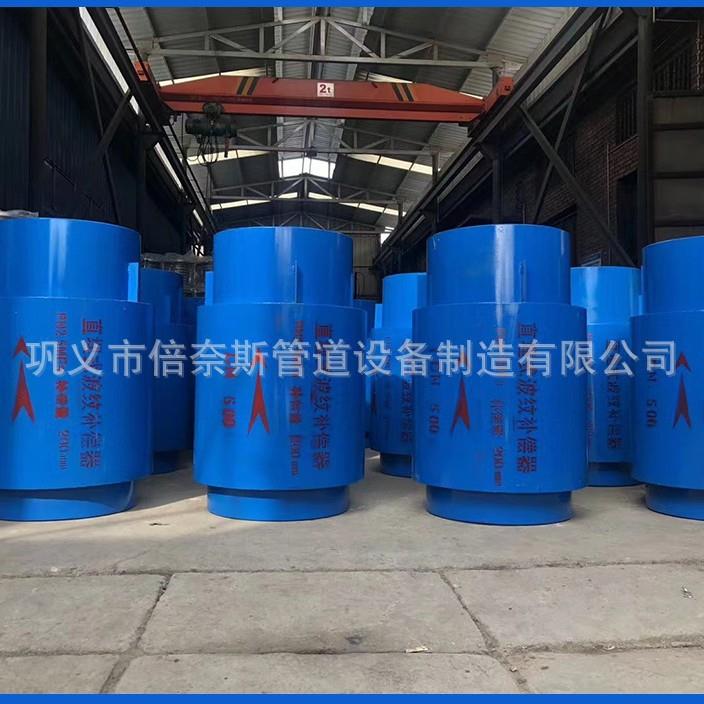 规格多样JZM型直埋内压轴向波纹补偿器JZW型轴向外压式波纹膨胀节图片