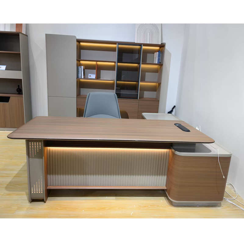 现代老板桌子办公桌带灯大班台总经理主管办公室高端大气桌椅组合