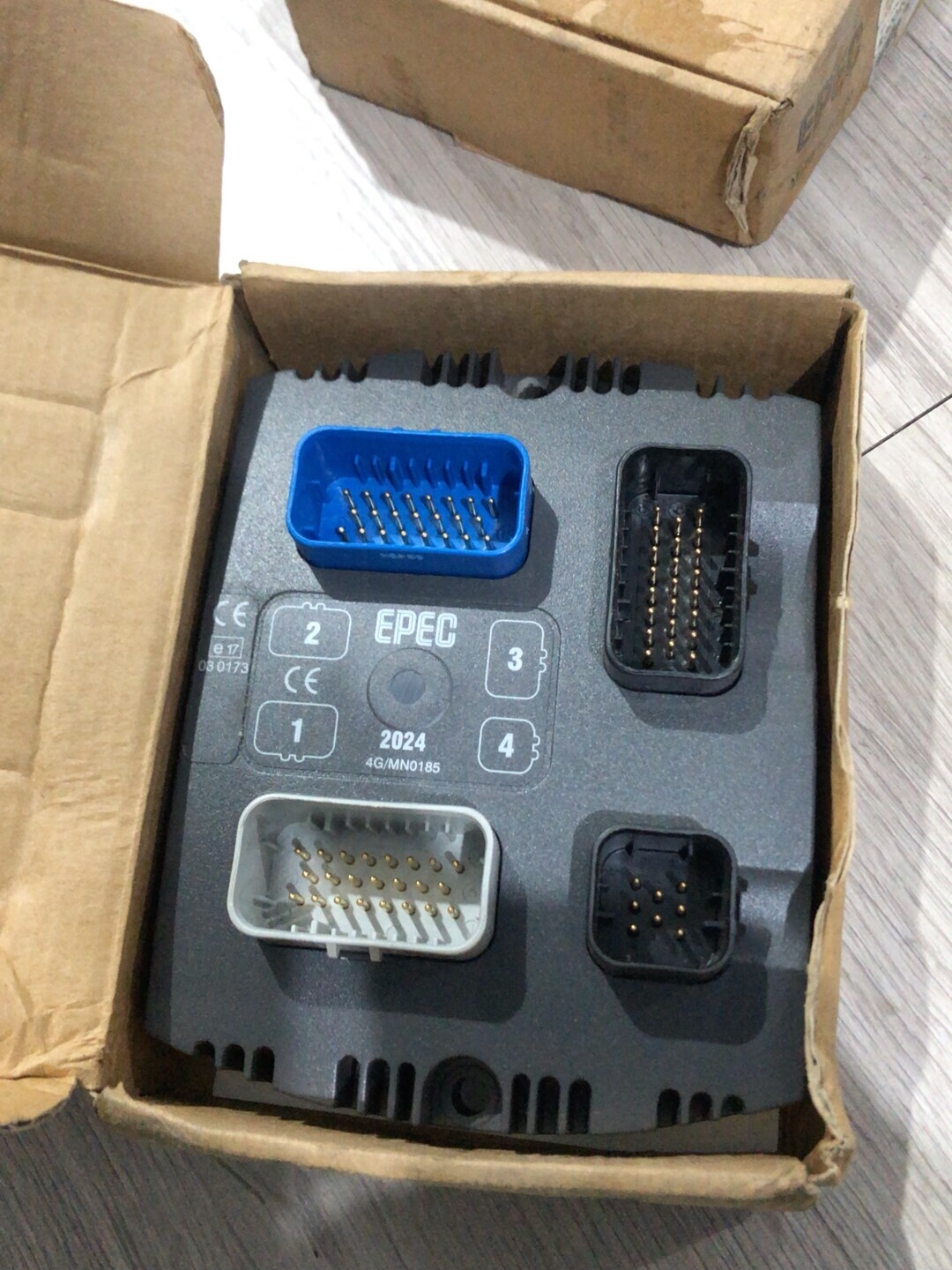 EPEC E3002024-20全新功能包好，喜欢的带走