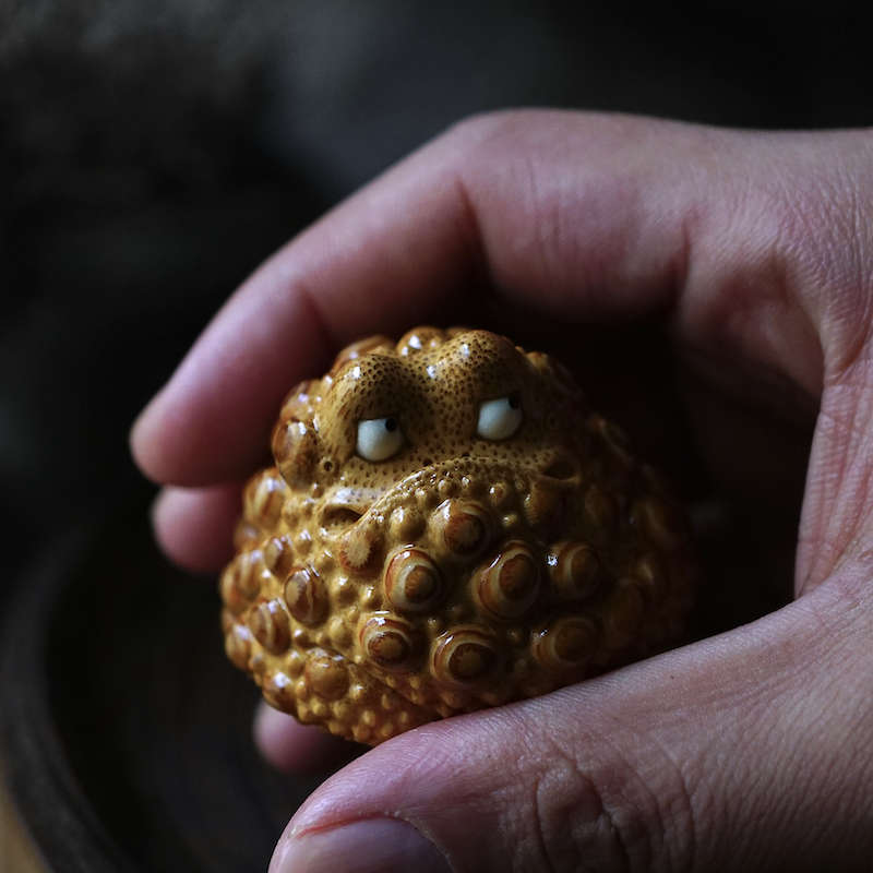 已售 可定制 满钉呆萌地包天小金蟾 杨森作品 天然竹根纯手工雕刻