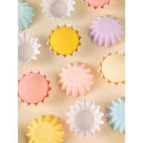 雪媚娘纸托梅烘焙小纸杯蛋糕纸杯一次性油纸底托包装甜品烤箱专用