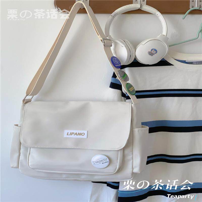 款斜挎包女24新款学生党众设计感装书单肩包可爱风