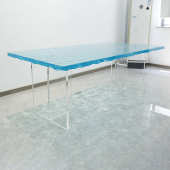 靠墙亚克力家用ins透明风餐桌批发红小户型悬浮网组合桌椅手扶