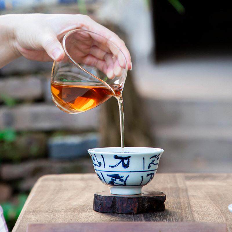 新款直销青花仿古茶杯手绘陶瓷鸡缸杯压手杯鱼藻缠枝莲家用主人杯