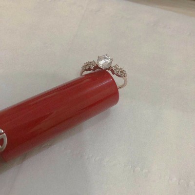 惊天反馈！梵尼洛芙钻戒怎么样到底是不是真的？