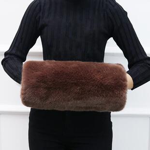 暖手筒冬季手套毛毛绒插手抱枕学生午睡办公室保暖加厚手捂超大暖