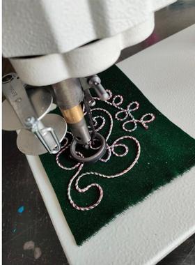 10-5手摇绣机刺MMD巾绣链式绣家用缝纫机花万向链式毛绣机厂家直