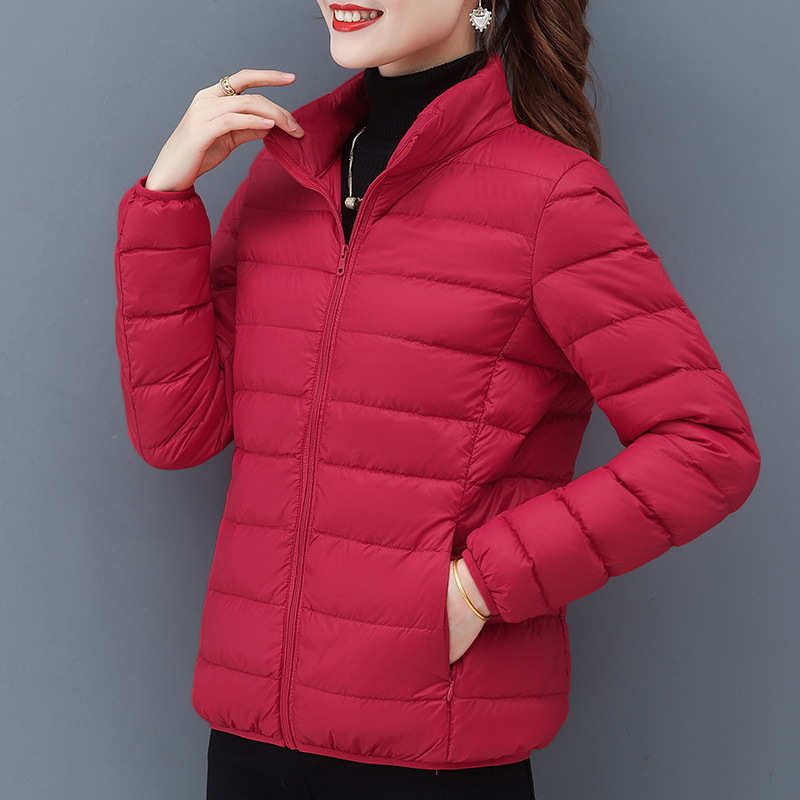 短款羽绒服女款2025年冬季新款轻薄中年妈妈小个子时尚洋气冬外套