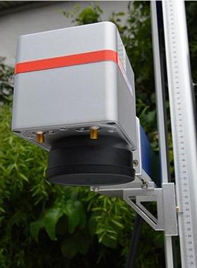 鸿济工打定制光纤激光加打FS15W机金属配件不锈钢刻字机塑料码标