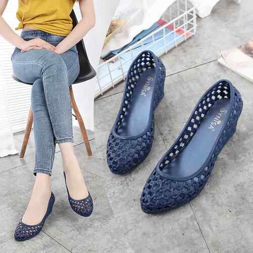 春夏季坡跟镂空防滑雨鞋透气洞洞鞋厚底时尚防水浅口果冻沙0408k1