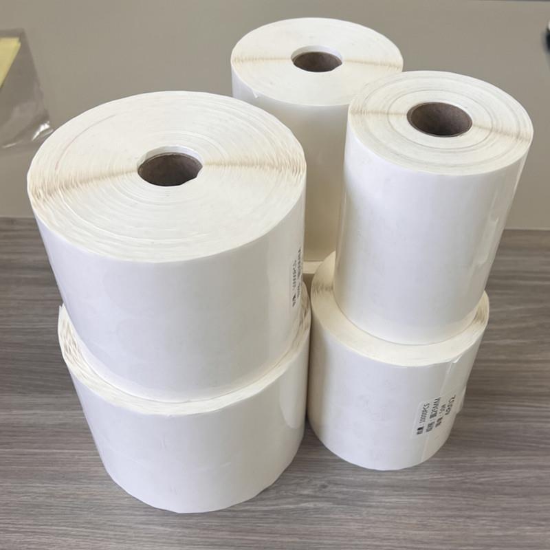 标透明圆形封口封贴圆箱点IIO贴透明BOPP加粘特粘格底不干贴胶签