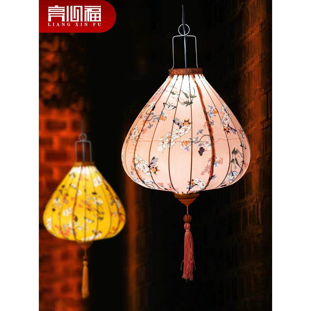 中国风格的枝形吊灯春节灯笼古代灯笼新年装饰