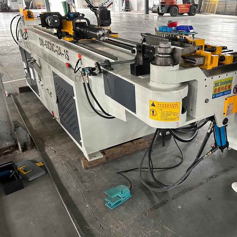 管源头工厂DW63CN弯C-2A1S全自数DW63CNC2控弯机动高精度汽车头枕