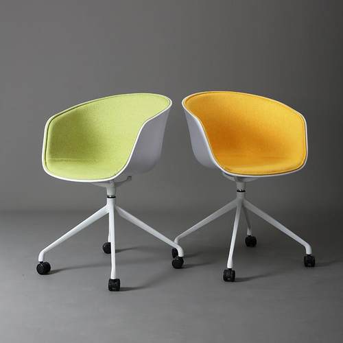 北欧电脑椅办公椅休闲椅现代简约家用宿舍升降椅伊姆斯书房桌椅