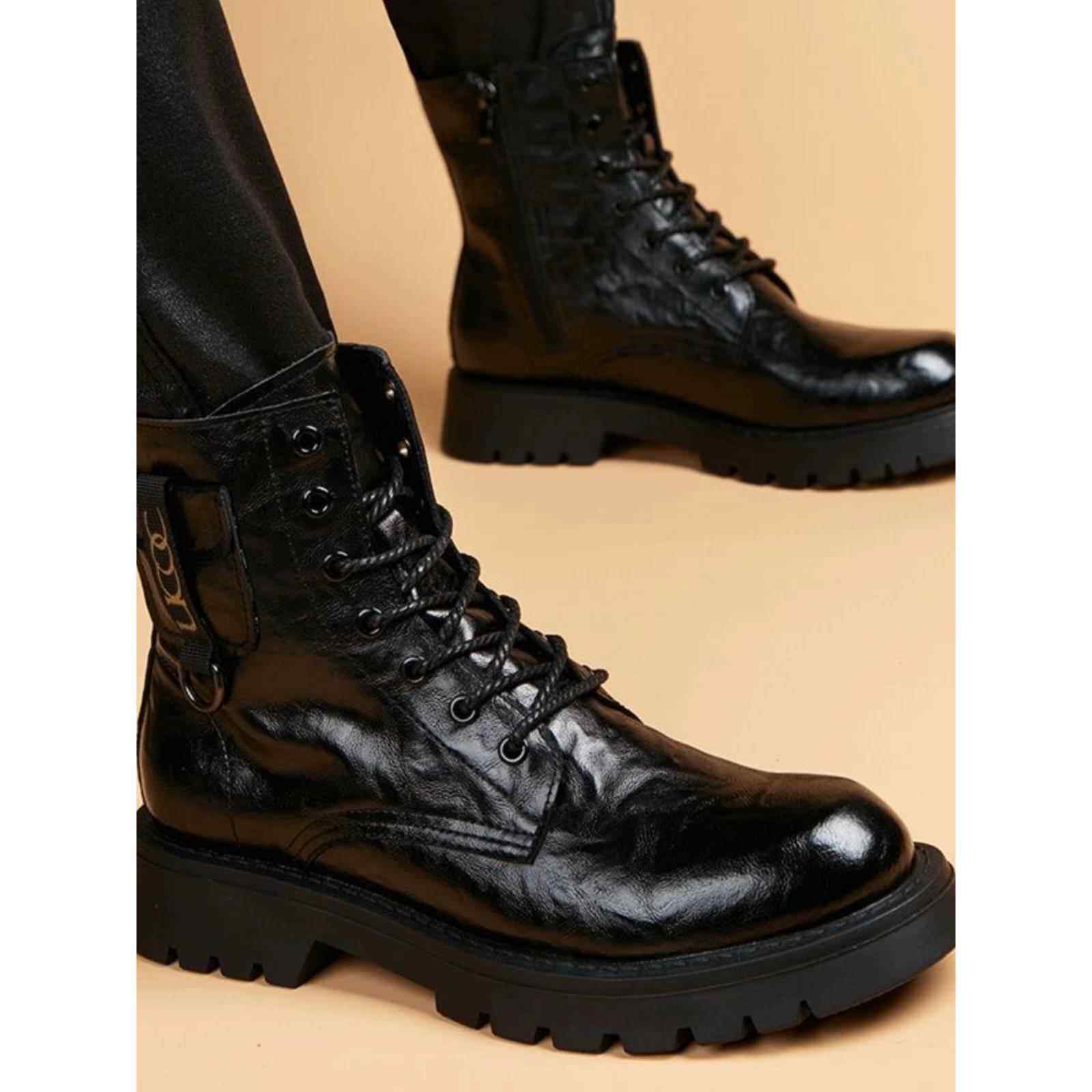 真皮靴男士的高帮英国覆古时尚皮靴男士厚底侧拉炼工作靴男士的天