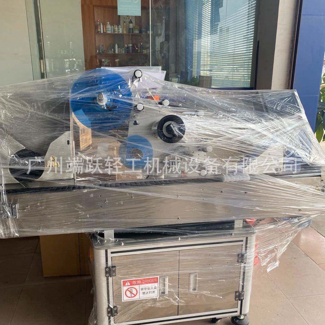 全自动卧式小圆瓶贴标机西林瓶贴标机精油不干胶贴标机