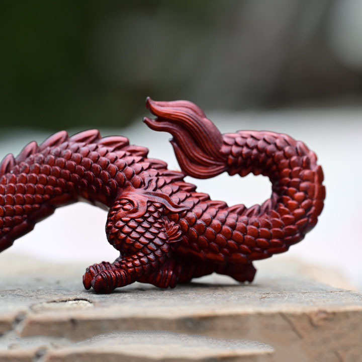 紫檀木雕祥龙生肖龙年吉祥创意文玩手把件 龙腾四海办公家居摆件