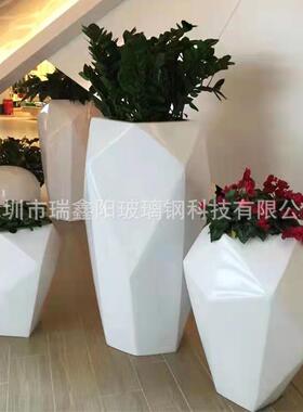 商场绿化工程玻璃钢落地式花瓶几何切面创意方形菱形玻璃钢组合