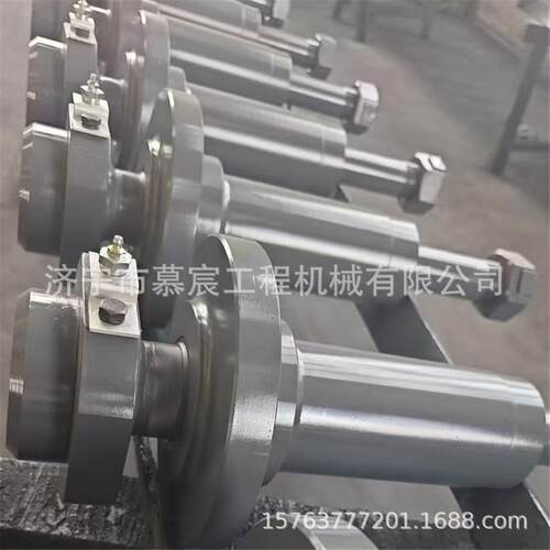 PC200-7挖掘机涨紧总成 涨紧油缸 四轮一带 工字架及配件