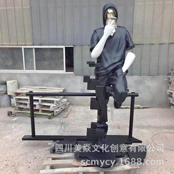 公司制作站姿人物造型创意摆件玻璃钢雕塑 纳米喷镀人物雕塑艺术