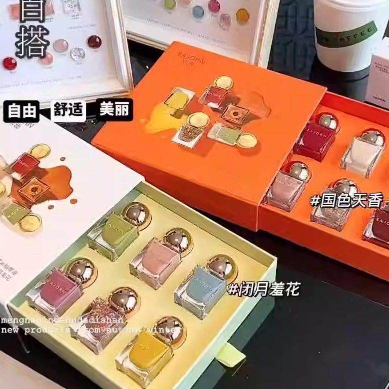 秋冬香水指甲油高定免烤快干 干半可撕拉水性持久无味不刺激新款