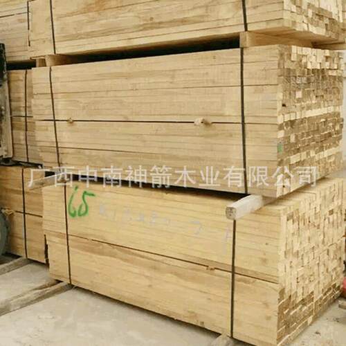 建筑木方建筑方木工程工地桥梁枕木齐边度高发货及时不误工期