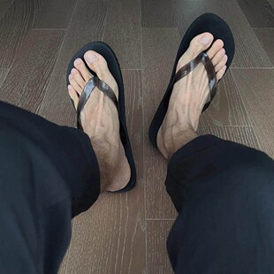 男士沙滩软底人字拖男外穿黑色透明海边旅行轻便男款拖鞋2026新款