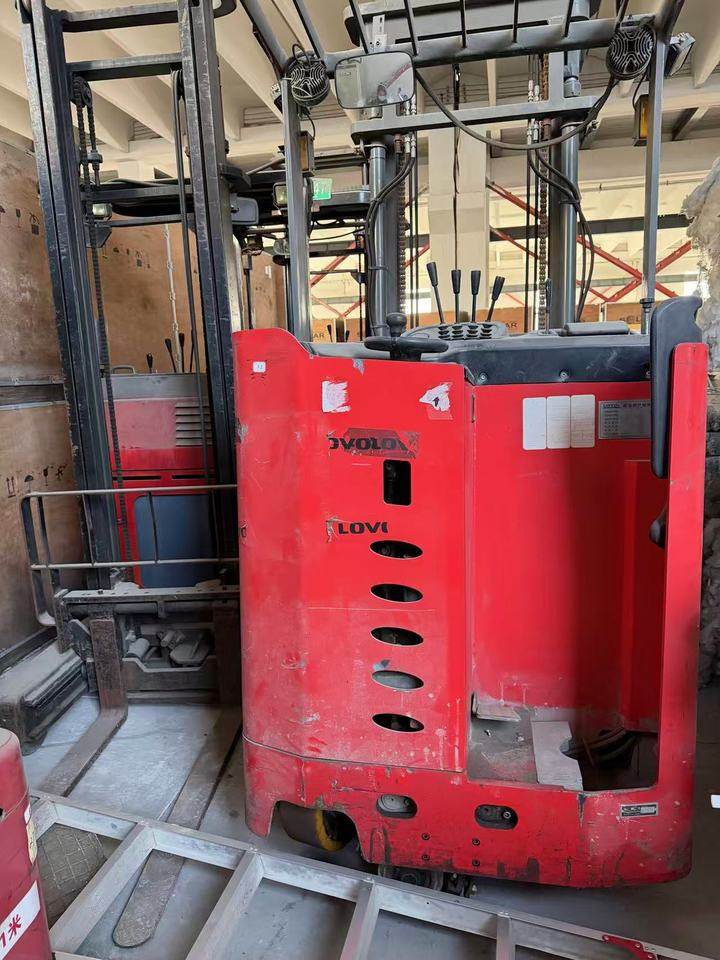 2月1日北京标15849报废处置7台叉车、2台牵引车、1台电动平板车网络拍卖公告