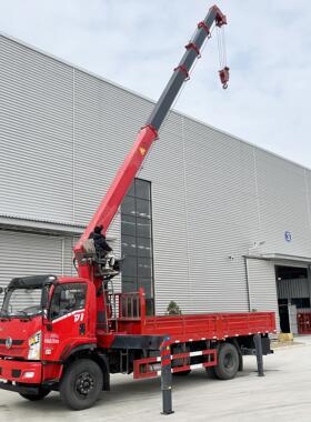 重汽HOWO随车起重机徐州8吨直臂随车吊SQS200-5汽车起重机建设