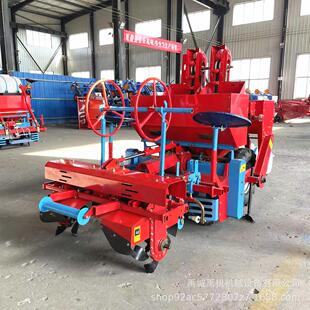 土豆播种机单垄双行土豆种植机起垄覆膜上土一体机