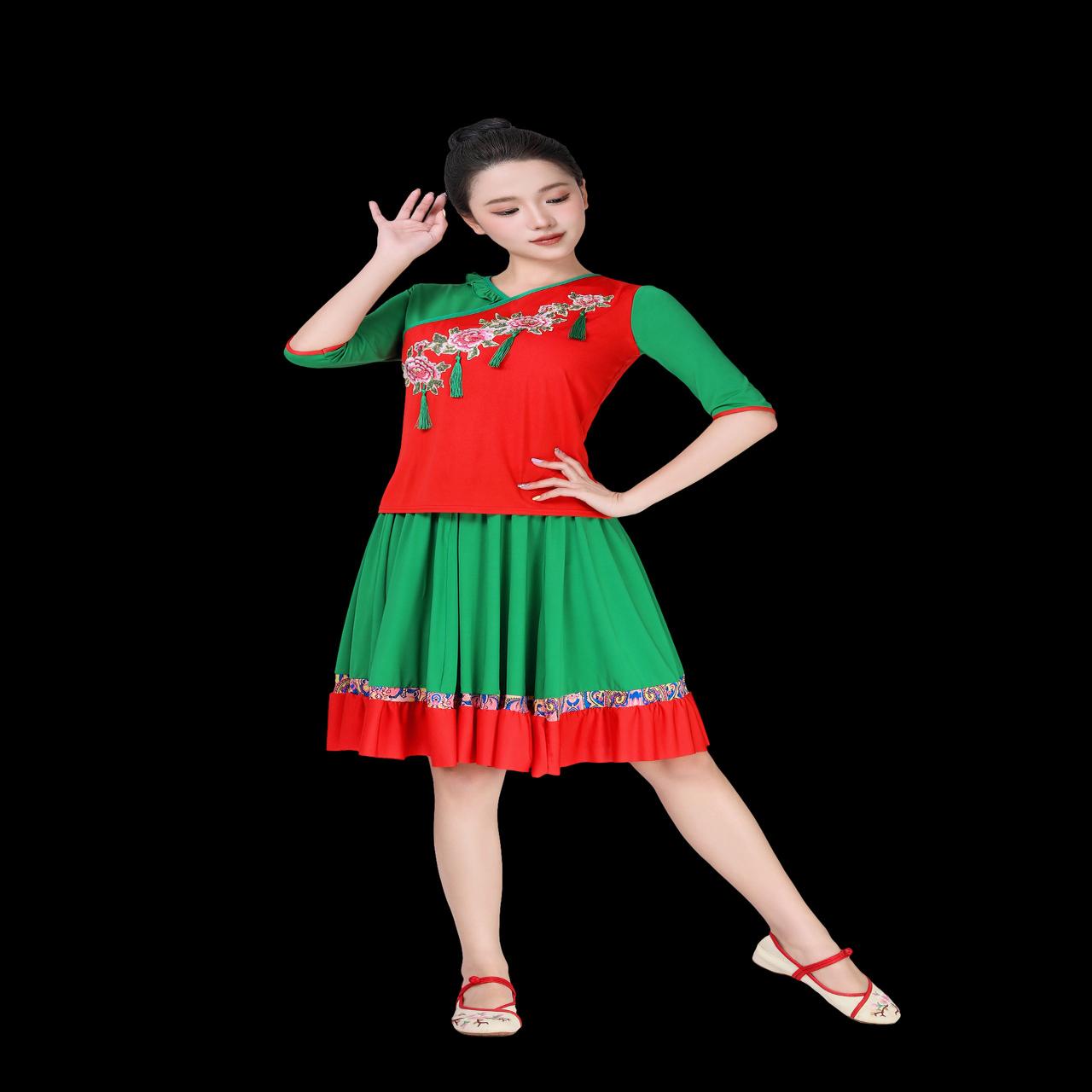 广场舞灯笼裤牛奶绣花广场舞套装