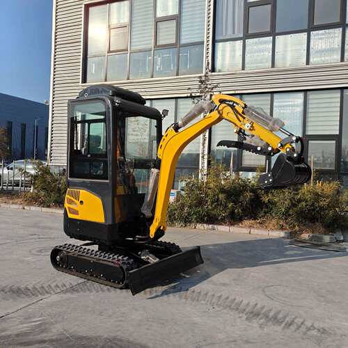 工厂直售10型微型家用挖机18型农场施工液压挖机出口美国木箱包装