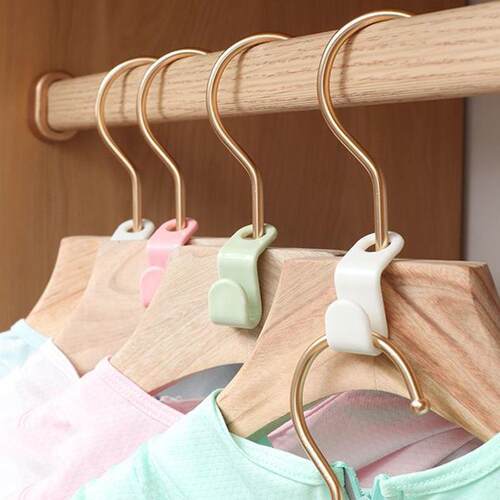 Multifunctional Space-Saving Magic Hanger with Connecting Ho