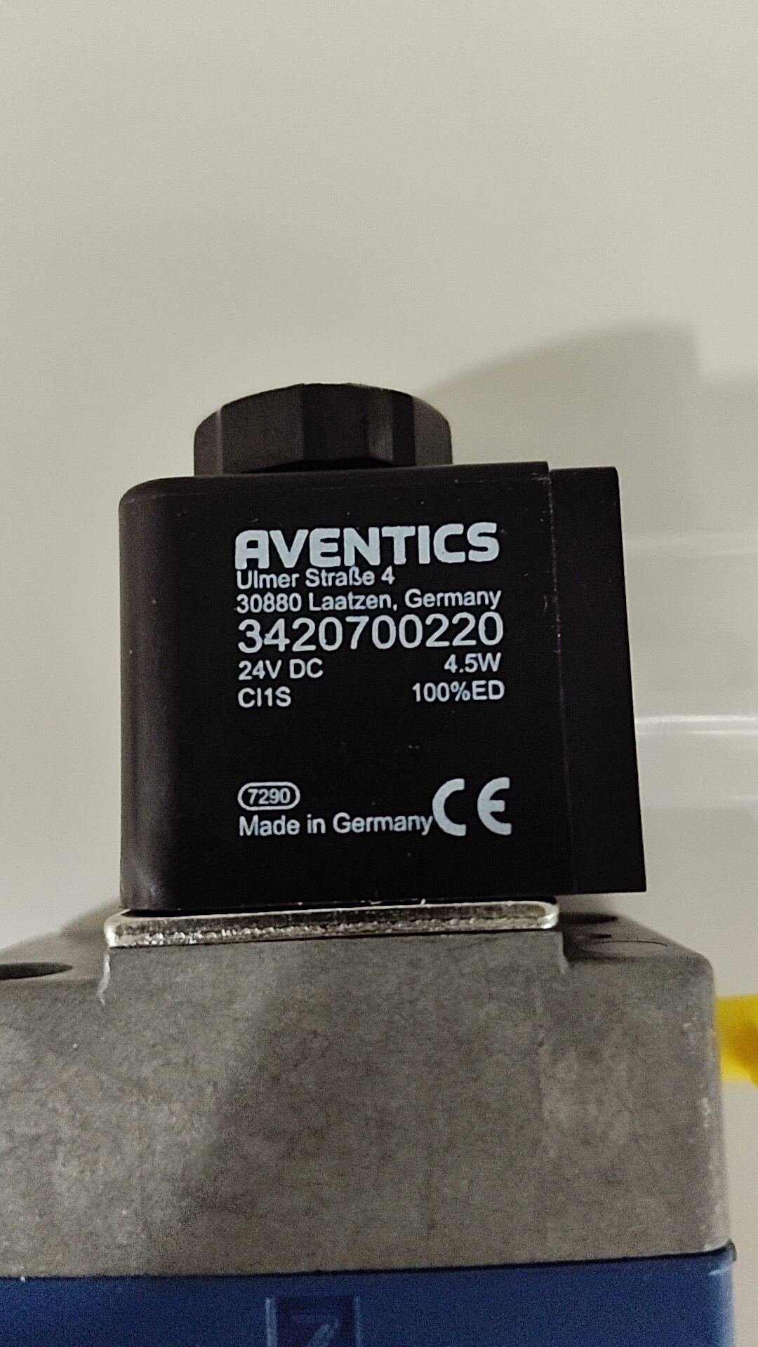 AVENTICS REXROTH 3420700220 电磁