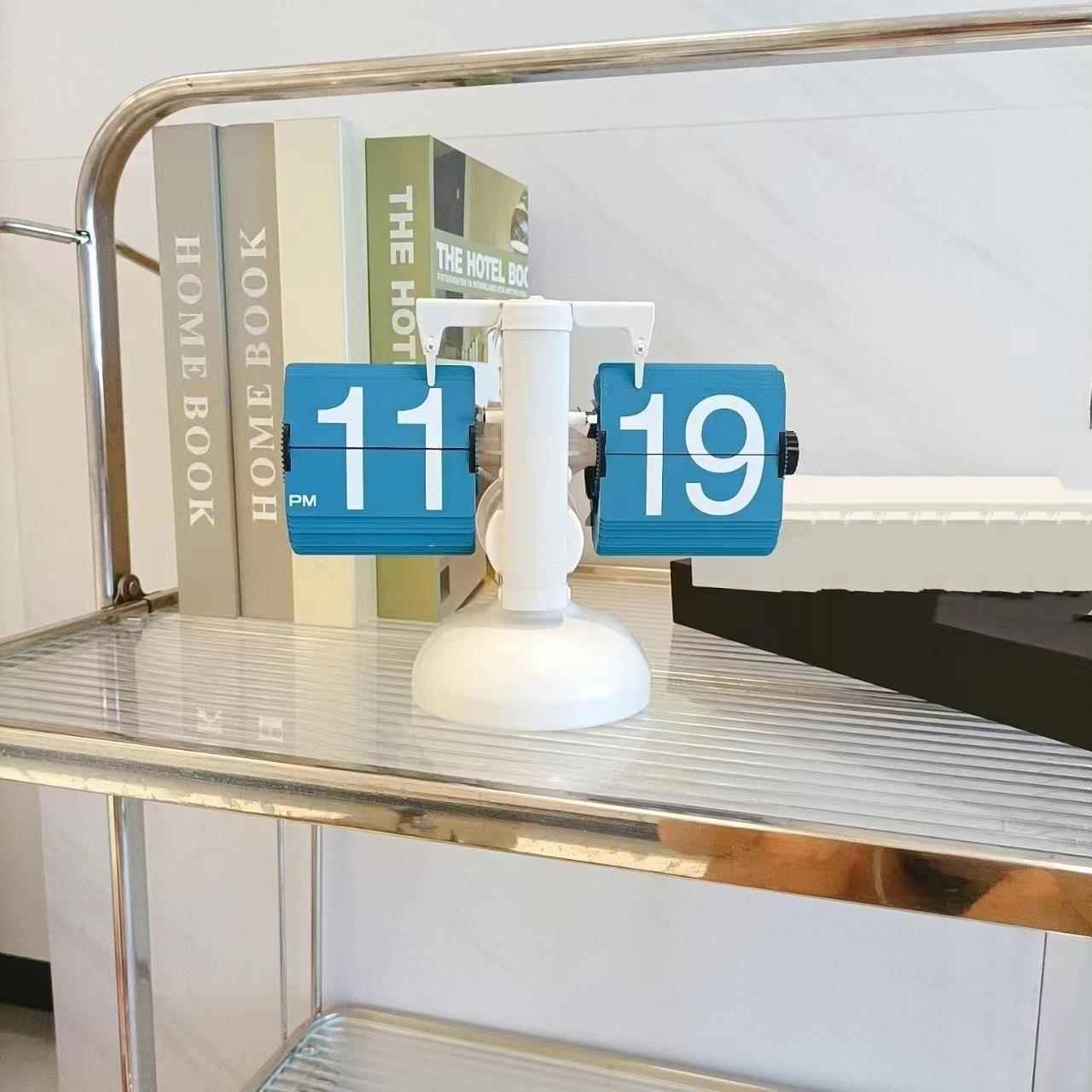 创意动翻TZS页钟表复古客厅钟摆件自现代简约妙刻座单脚小天平翻