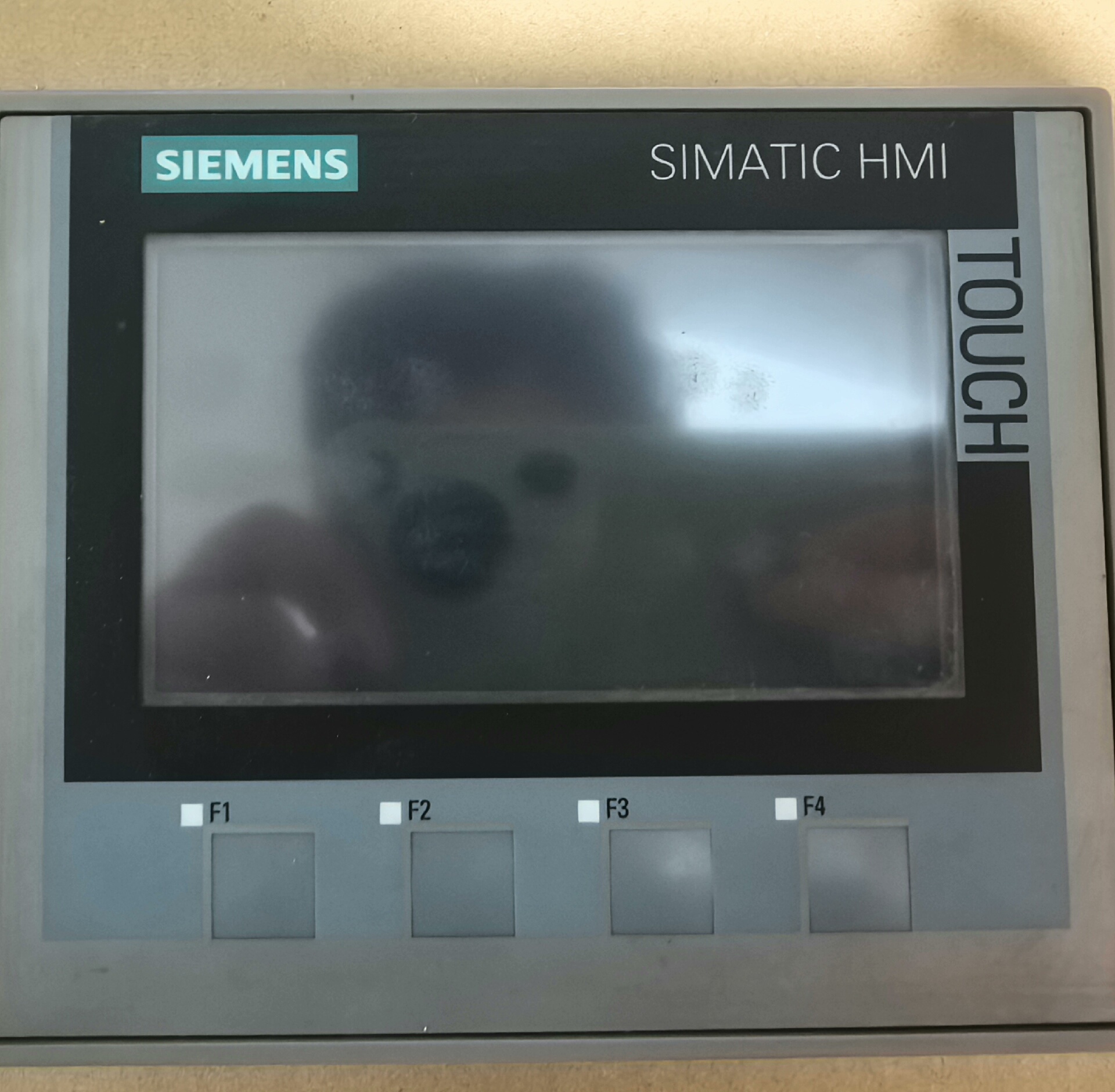 西门子屏幕，拆机件保功能KTP400系列，型号:6AV2 1