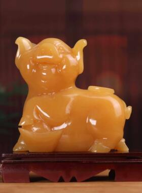 天然米黄玉富贵猪风水猪摆件玉石十二生肖客厅办公室摆件