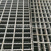 齿形钢格栅 齿形钢格板排水沟盖板 热镀锌钢格板踏步钢格板