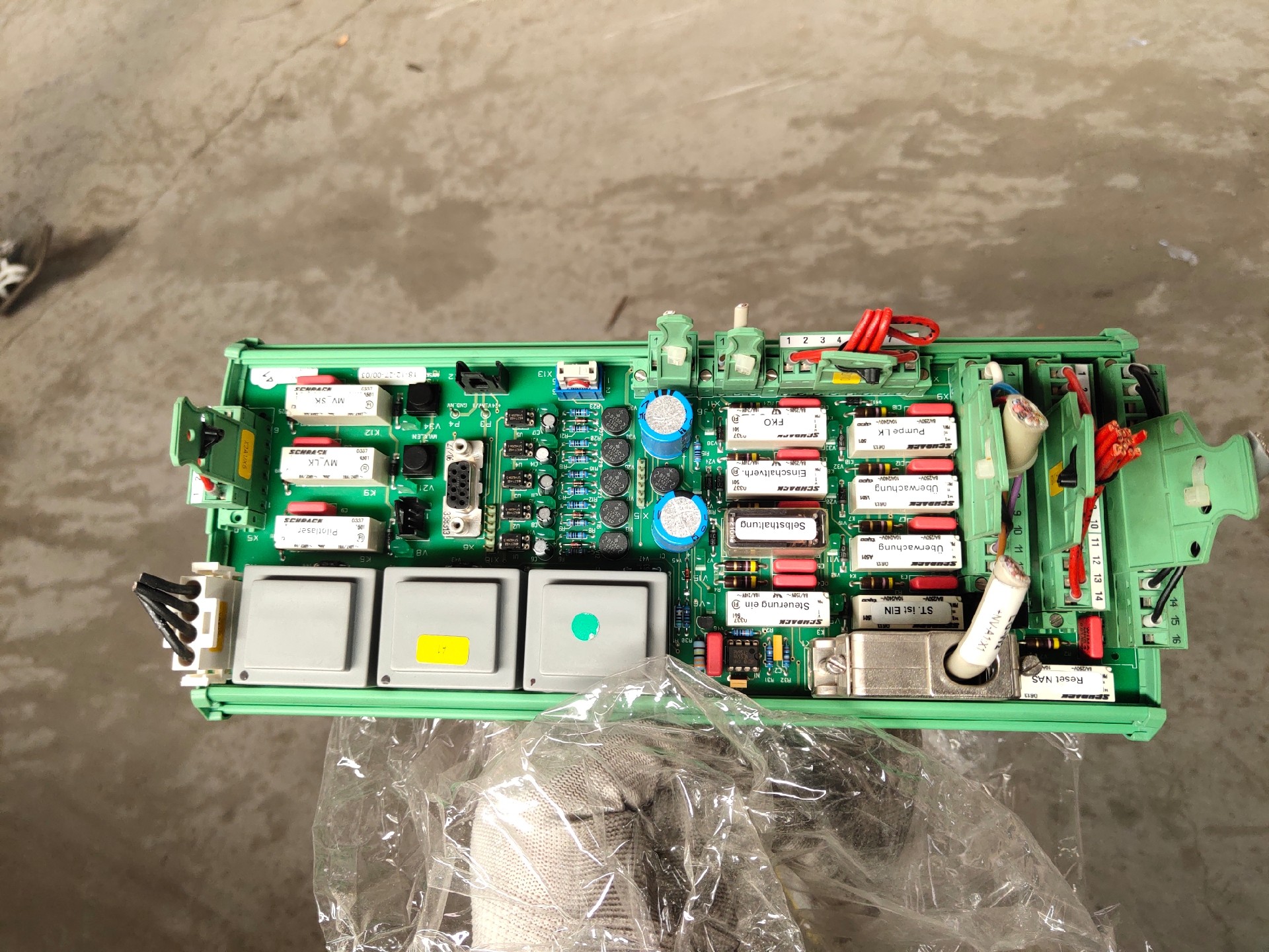 德国通快激光切割机上拆的板卡，实物图